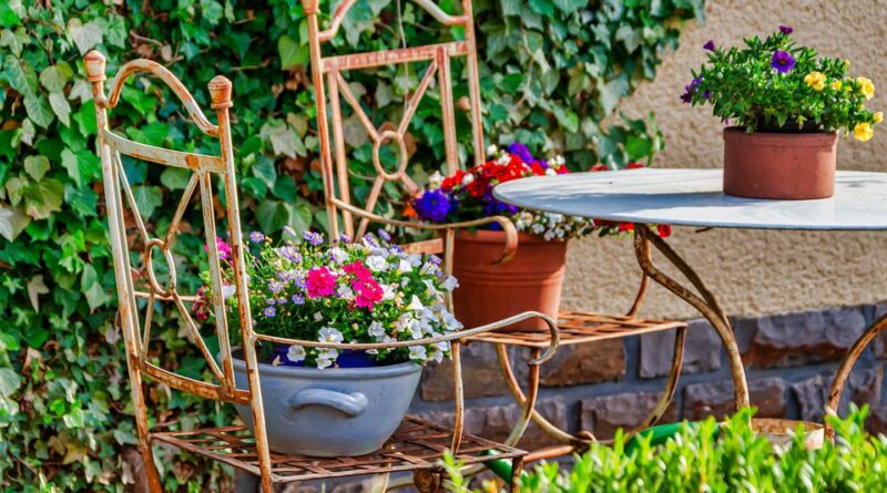 Oblíbené druhy zahradního nábytku: vyberete si z nich také?