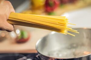Špagety po uhlířsku: recept, který vás bude bavit